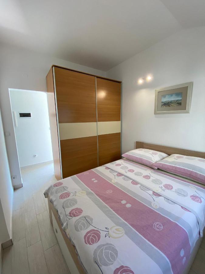 Apartman Cukar II Pula Apartment Luaran gambar