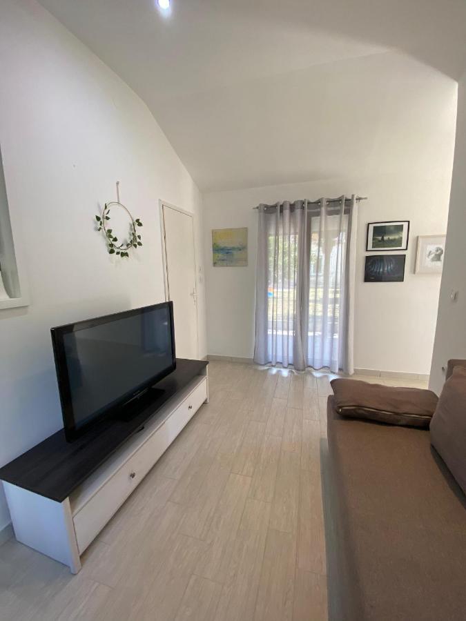 Apartman Cukar II Pula Apartment Luaran gambar