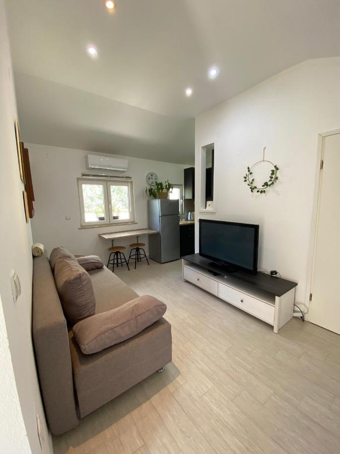 Apartman Cukar II Pula Apartment Luaran gambar